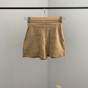 ARITZIA/WILFRED FREE - SUEDE SHORTS